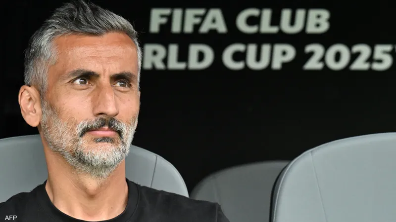 مدرب الأهلي