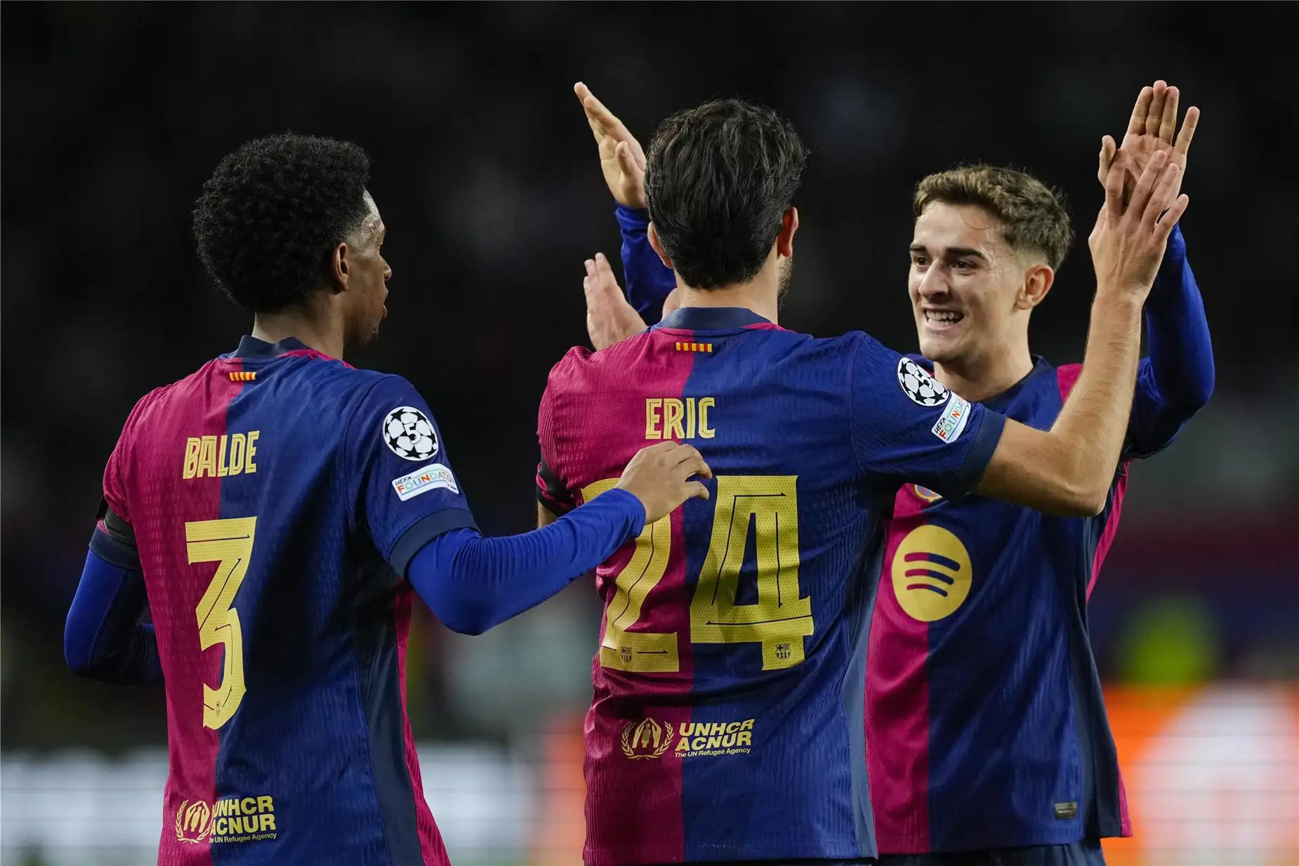 رافينيا يتعرض لانتكاسة جديدة تُهدد مشاركته في الكلاسيكو أمام ريال مدريد