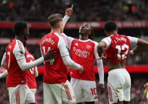 آرسنال يهزم كريستال بالاس ويعزز صدارته للدوري الإنجليزي الممتاز