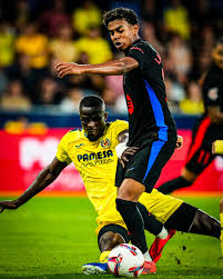 برشلونة يحقق عائدًا ماليًا