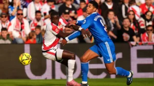 ريال مدريد يتعثر أمام رايو فاليكانو بتعادل سلبي في الجولة 12 من الليجا