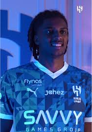 عبدالكريم دارسي: الهلال يواصل المنافسة على جميع البطولات رغم ضغط المباريات