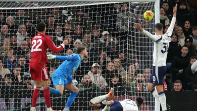 ليفربول يهزم توتنهام 2-1 في مباراة نارية بالجولة 17 من الدوري الإنجليزي