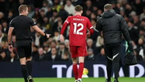 ليفربول يهزم توتنهام 2-1 في مباراة نارية بالجولة 17 من الدوري الإنجليزي