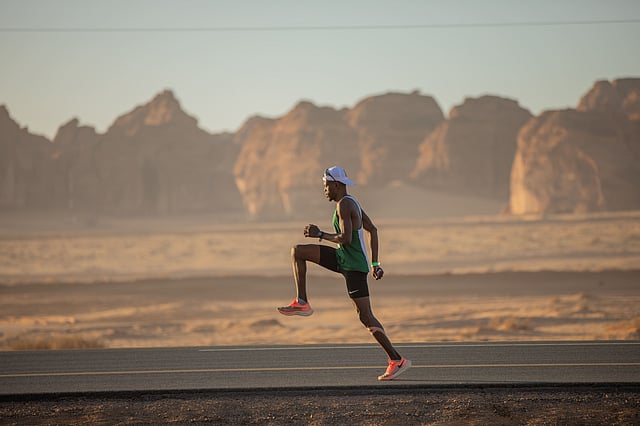 سباق درب العُلا 2026 ينطلق في يناير بتحديات عالمية وسط مواقع تاريخية فريدة