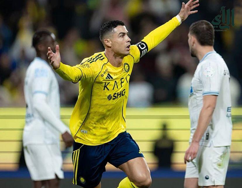 رونالدو يتألق بثنائية ويقود النصر للفوز على الأخدود بثلاثية في الدوري السعودي