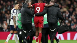 ليفربول يهزم توتنهام 2-1 في مباراة نارية بالجولة 17 من الدوري الإنجليزي