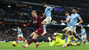 مانشستر سيتي يعتلي الصدارة مؤقتًا بعد فوز كاسح على وست هام في الدوري الإنجليزي