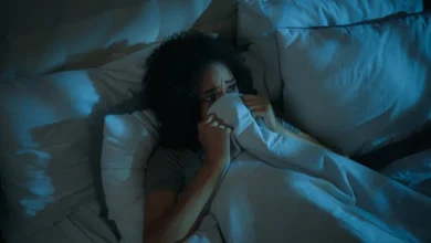 تفسير حلم الهروب والخوف من شخص مجهول في المنام لابن سيرين