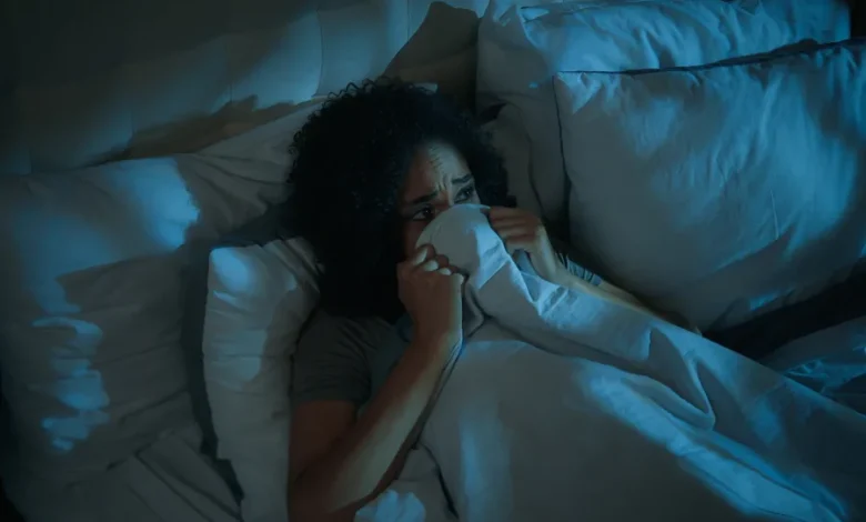 تفسير حلم الهروب والخوف من شخص مجهول في المنام لابن سيرين