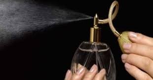 تفسير حلم زجاجة العطر في المنام لابن سيرين