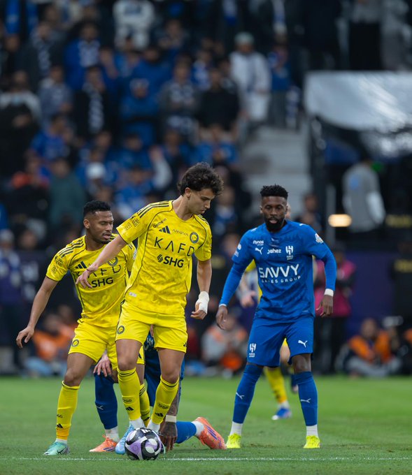 الهلال يحسم ديربي الرياض أمام النصر بثلاثية ويعزز صدارته لدوري روشن