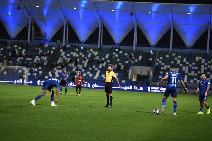الفتح يواصل انتصاراته ويهزم الرياض 3-1 في دوري روشن السعودي