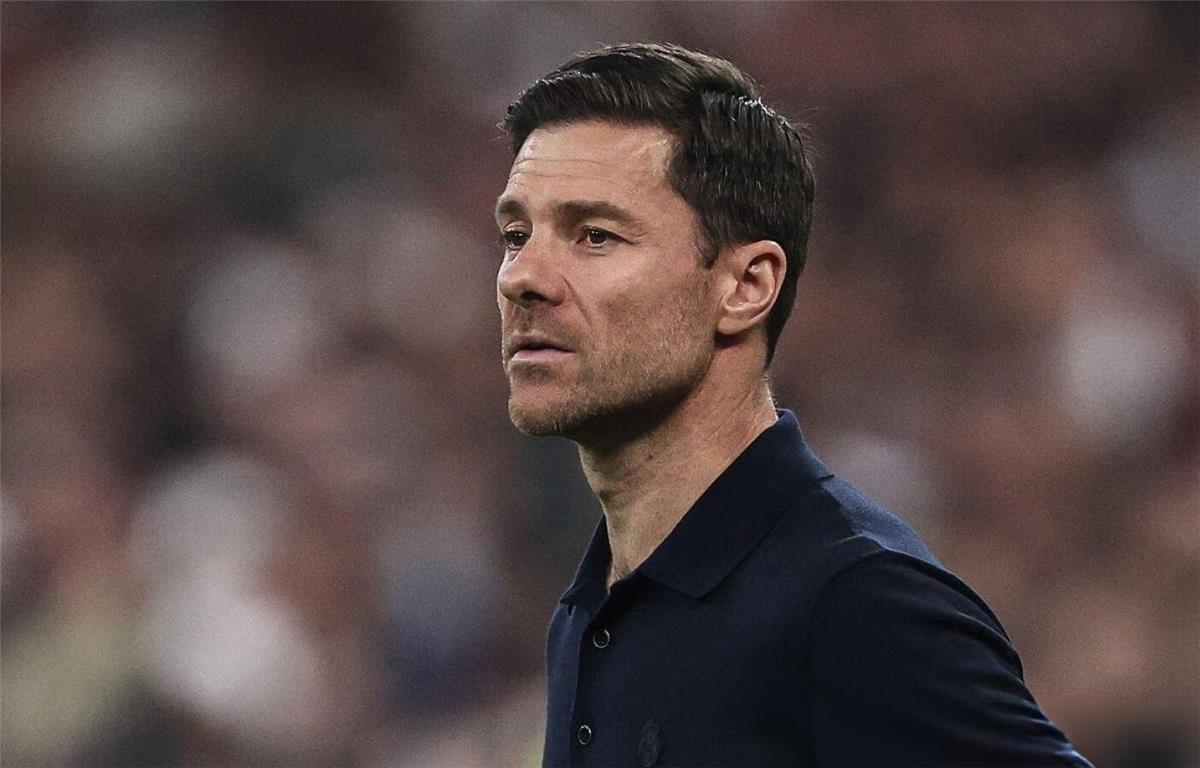 إقالة تشابي ألونسو من تدريب ريال مدريد بعد خسارة كأس السوبر الإسباني