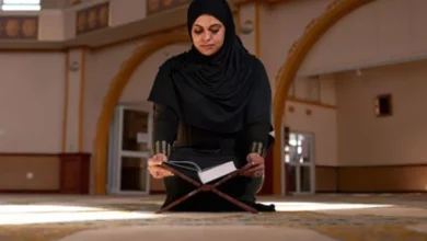 تفسير حلم قراءة القرآن في المنام ودلالاته المختلفة