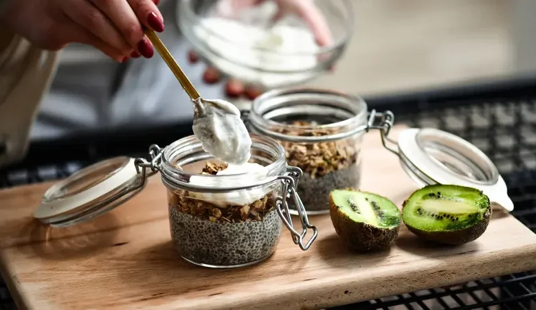 أفضل وقت لتناول الوجبات الخفيفة لدعم سكر الدم والطاقة خلال اليوم