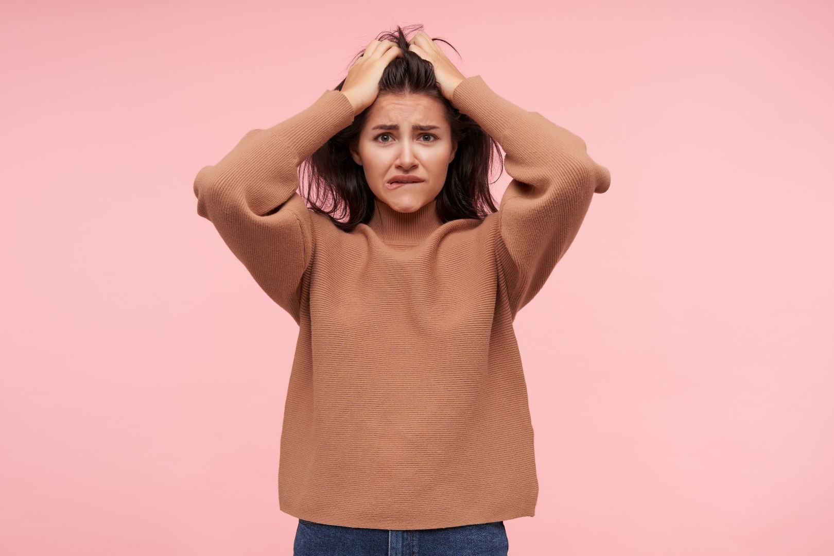 تفسير حلم القمل الأسود للمتزوجة ودلالاته النفسية والرمزية