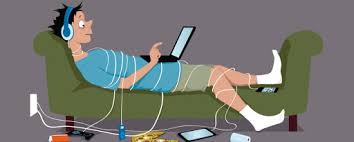 دراسة حديثة تكشف أسباب إدمان وسائل التواصل الاجتماعي والألعاب الإلكترونية لدى البالغين