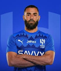 انتقال كريم بنزيما إلى الهلال.. صفقة تاريخية تعزز قوة الزعيم آسيويًا