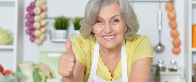 المشي يقلل خطر الزهايمر ويحافظ على صحة الدماغ مع التقدم في العمر