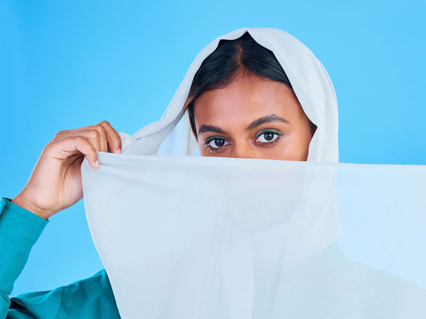 تفسير حلم الحجاب الأبيض في المنام ودلالاته المختلفة