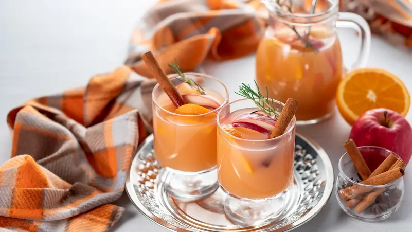 هل ماء التفاح المغلي يعالج الإمساك؟ الحقيقة العلمية الكاملة