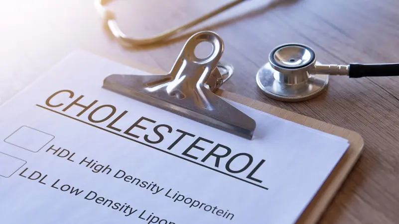 دواء جديد لخفض الكوليسترول بنسبة 60%: هل يغير مستقبل الوقاية من أمراض القلب؟