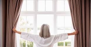 تفسير حلم الستائر البيضاء في المنام ودلالاته النفسية والروحية