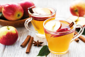 هل ماء التفاح المغلي يعالج الإمساك؟ الحقيقة العلمية الكاملة