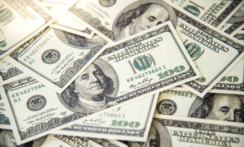 تفسير رؤية المال الورق في المنام للمتزوجة بالتفصيل