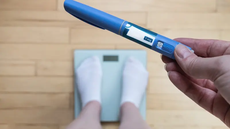 أدوية GLP-1 فوائدها وأضرارها لإنقاص الوزن