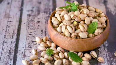 اللوز أم الفستق أيهما أفضل مقارنة صحية شاملة