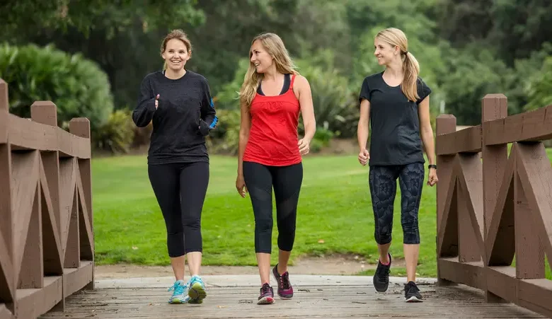 عدد الخطوات اليومية وتأثير المشي على صحة القلب وتقليل خطر الوفاة