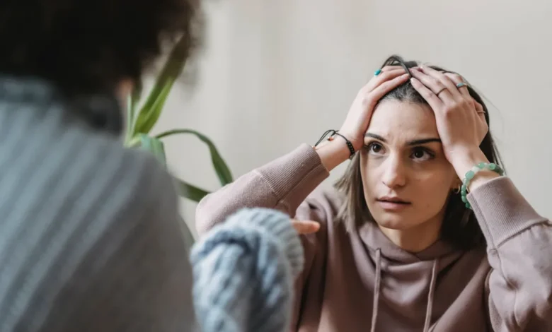 تفسير حلم الحرباء في المنام للحامل لابن سيرين ودلالاته الكاملة