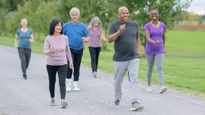 عدد الخطوات اليومية وتأثير المشي على صحة القلب وتقليل خطر الوفاة