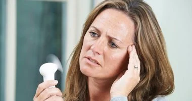 علاج سن اليأس بالأعشاب هل هو فعال حقًا